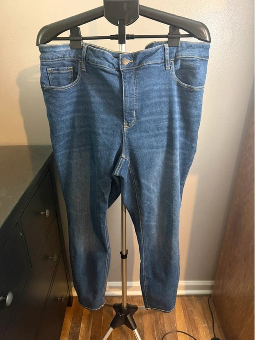 Old Navy Rockstar Super Skinny Jeans Size 20